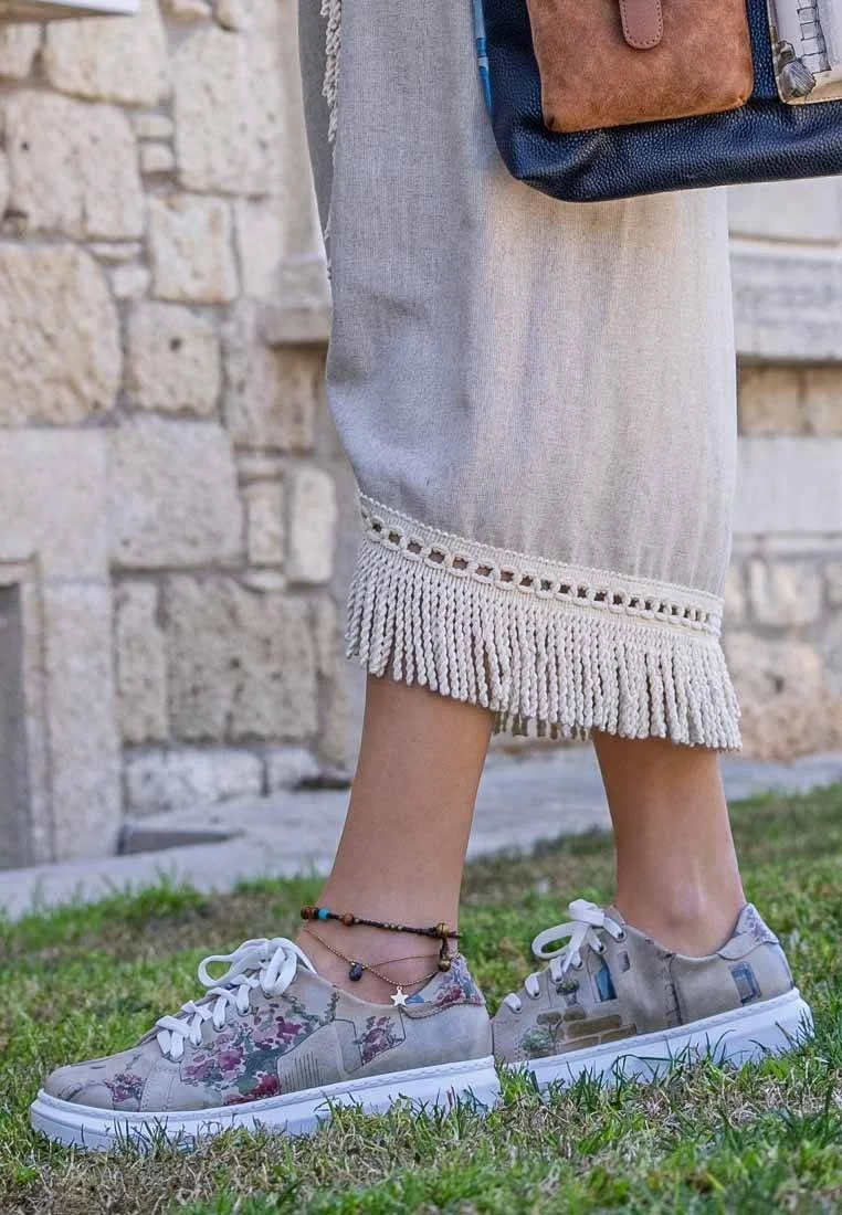 Kadın Vegan Deri Bej Sneakers - Paperflower Tasarım