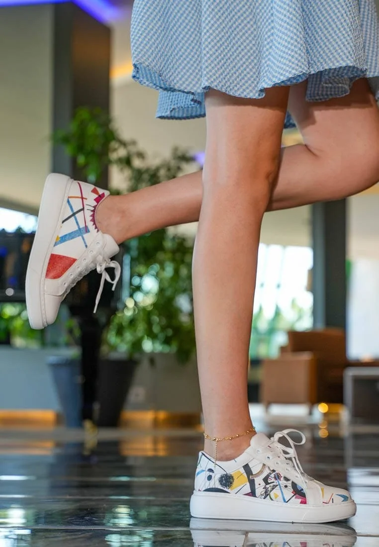 Kadın Vegan Deri Beyaz Sneakers - Crash of Neuron Tasarım