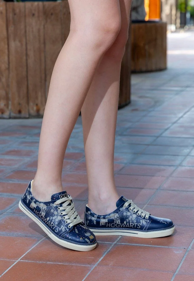 Kadın Vegan Deri Lacivert Sneakers - Warner Bros Harry Potter Stay at Hogwarts Tasarım