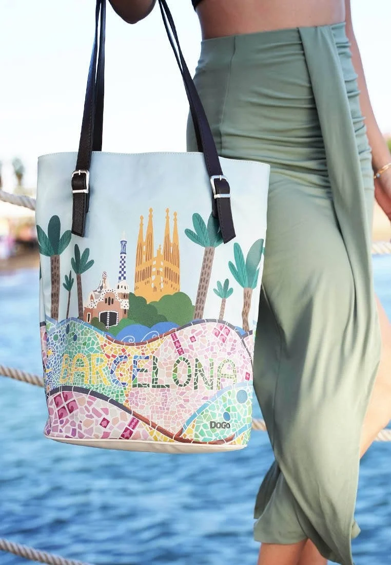 Kadın Vegan Deri Turkuaz Omuz Çantası - The Mosaics of Barcelona Tasarım