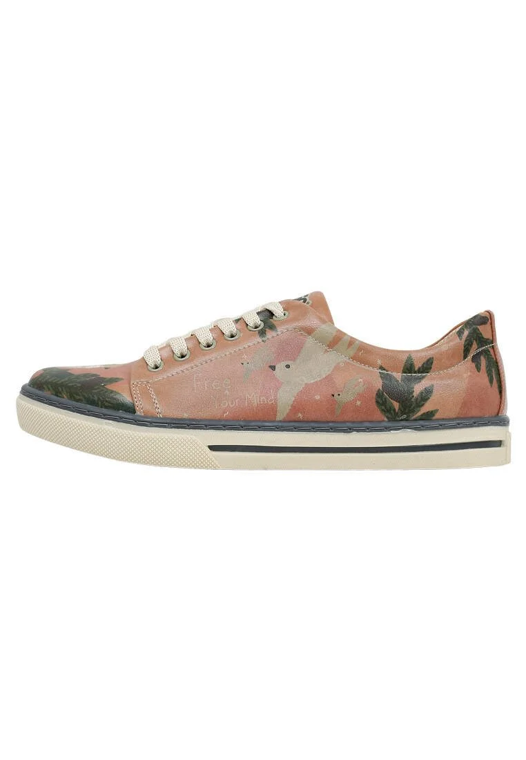 Kadın Vegan Deri Turuncu Sneakers - Free your mind Tasarım