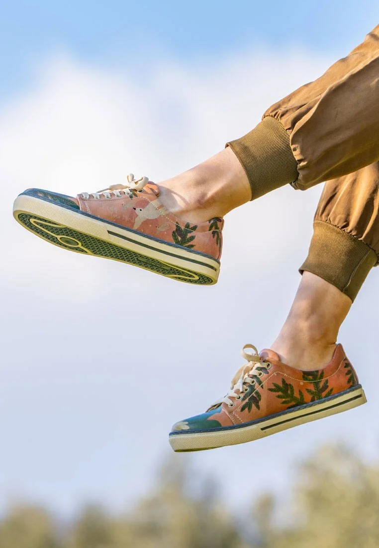 Kadın Vegan Deri Turuncu Sneakers - Free your mind Tasarım