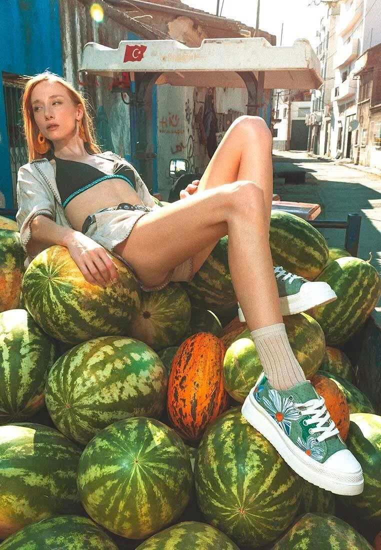 Kadın Vegan Gri Kalın Taban Sneakers - Origami Bloom Tasarım