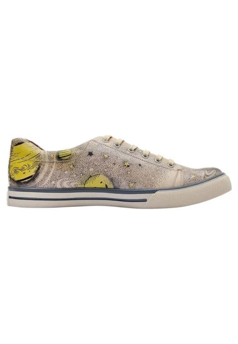 Men Vegan Leather Beige Sneakers - Universe Design