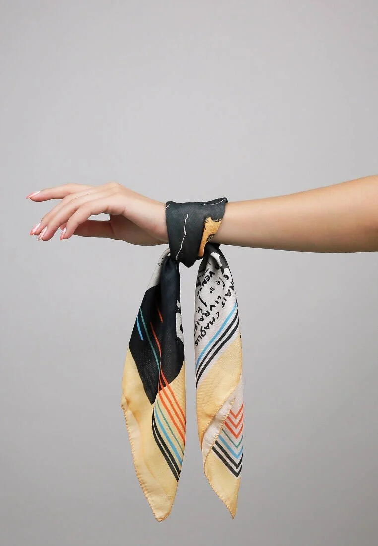 Multicolor Scarf - Revue Design