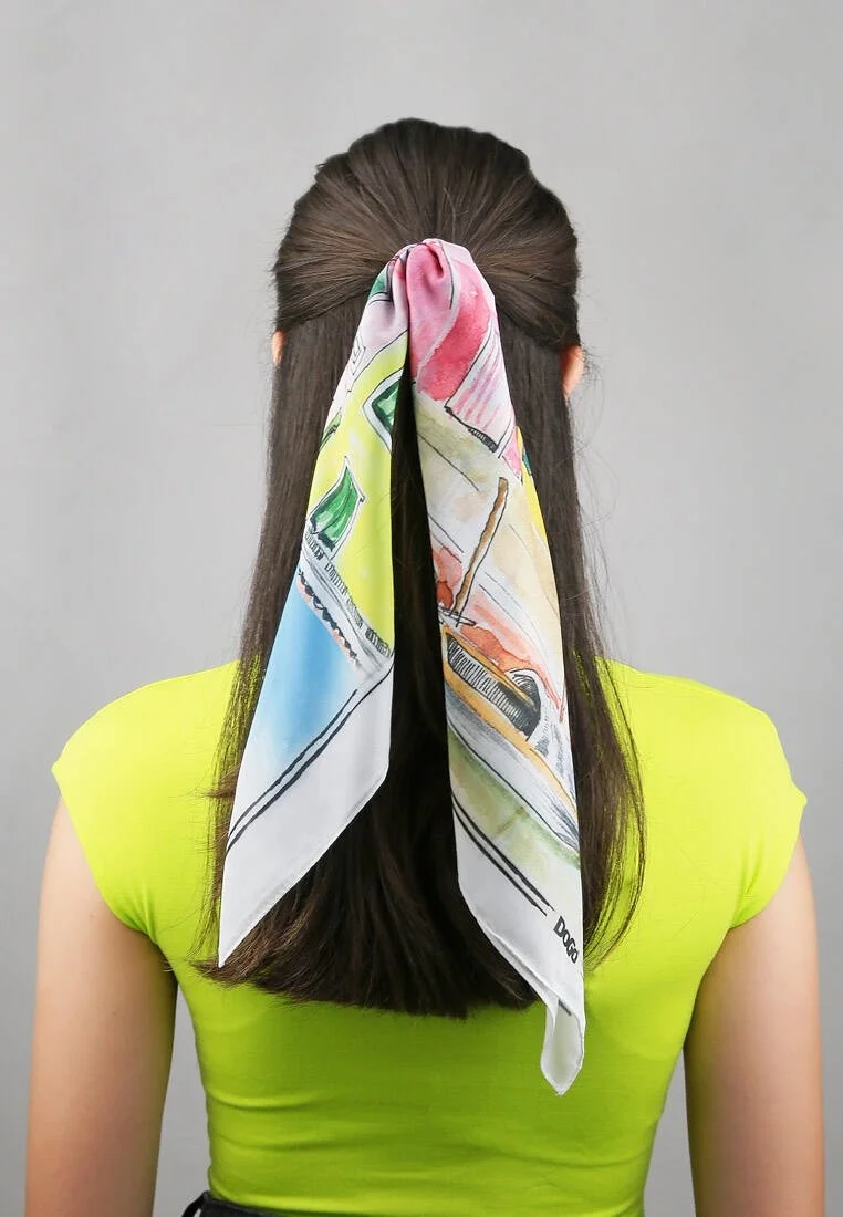 Multicolore Foulard - Burano Island Motif
