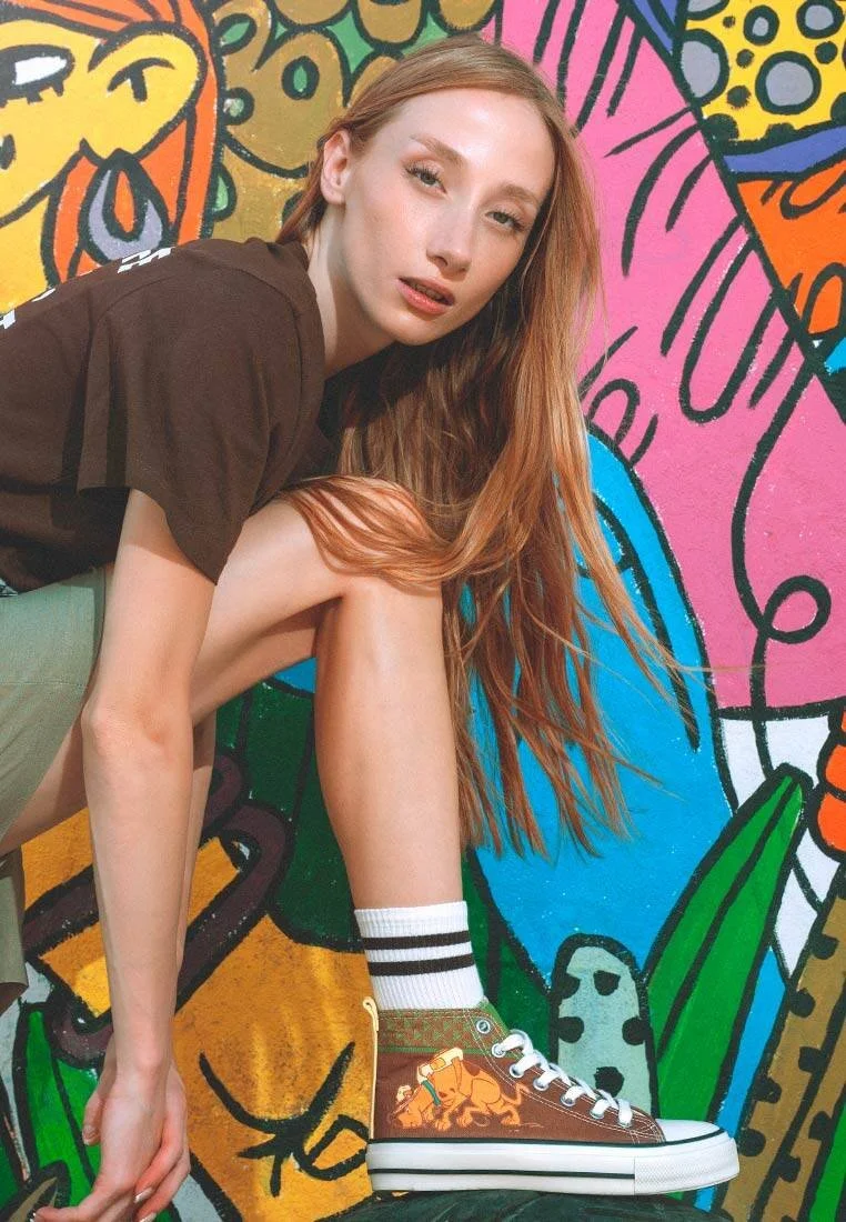 Women Vegan Brown High Sneakers - Camping Scooby Doo Design