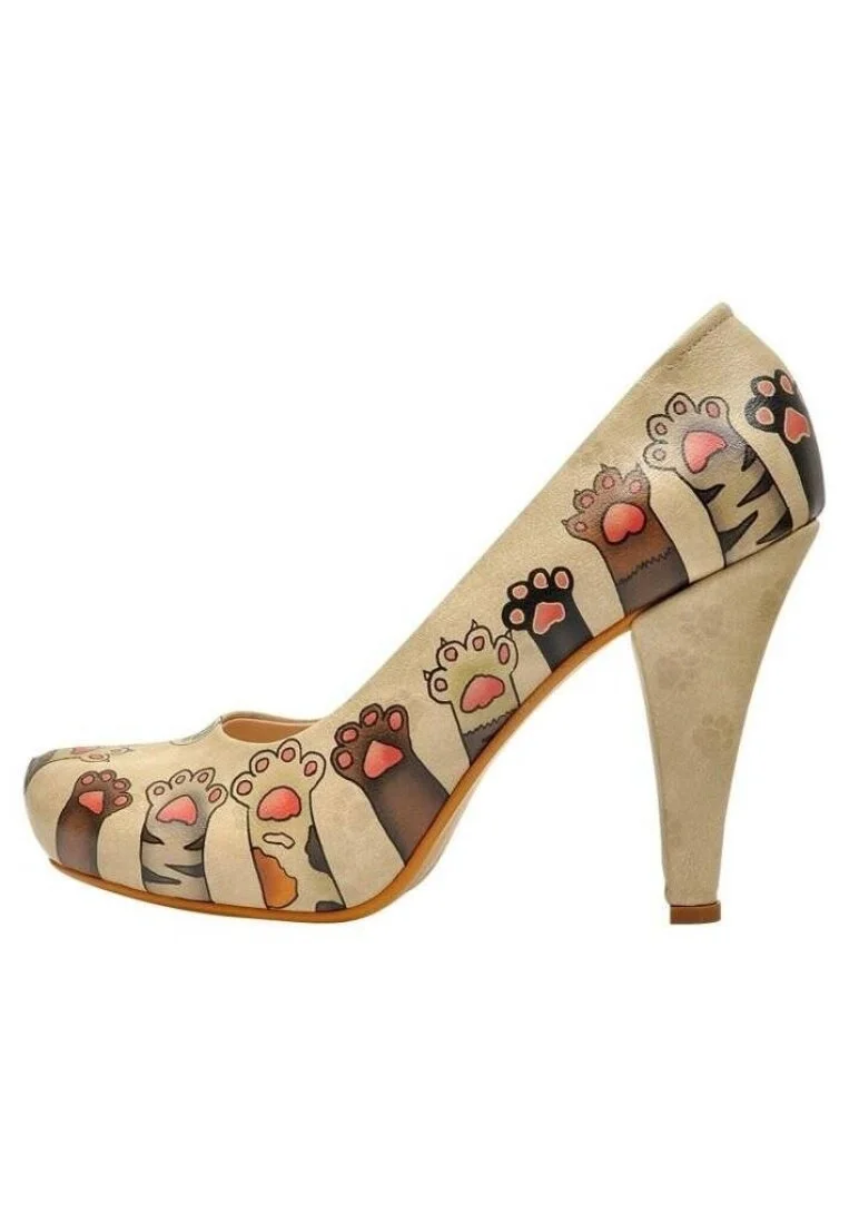 Women Vegan Leather Beige High Heels - Yummy Design