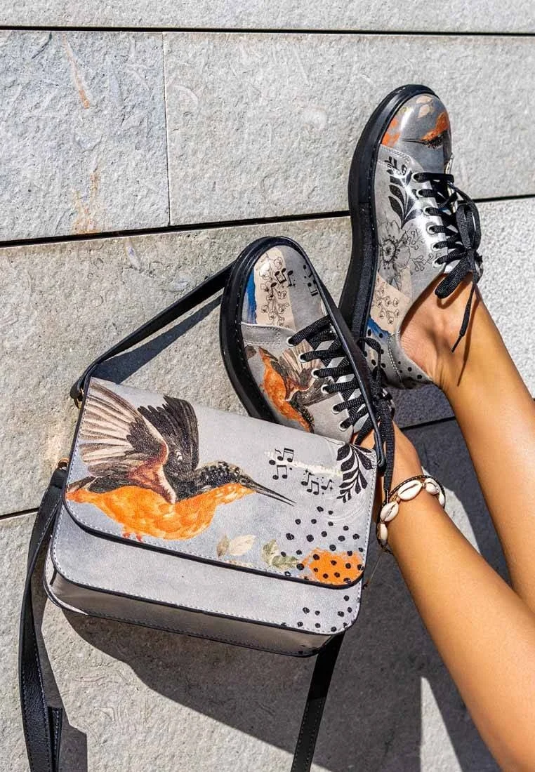 Women Vegan Leather Gray Purse - Birds Chirping Design