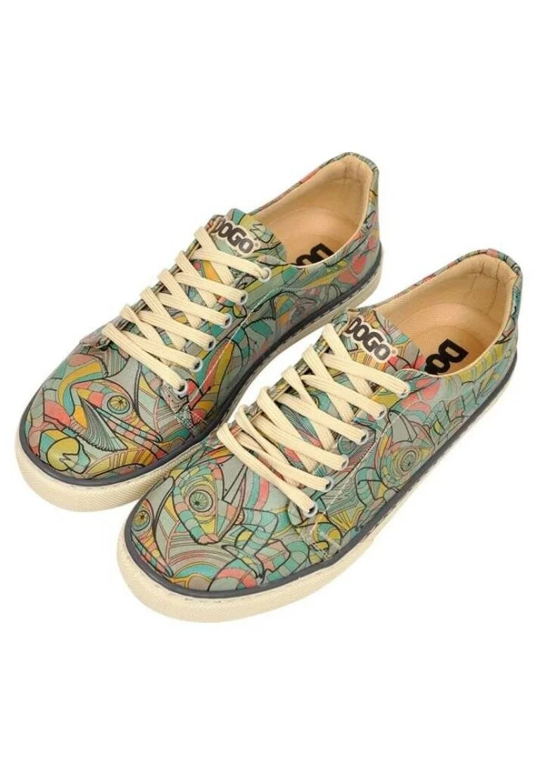 Women Vegan Leather Green Sneakers - Chameleon Design