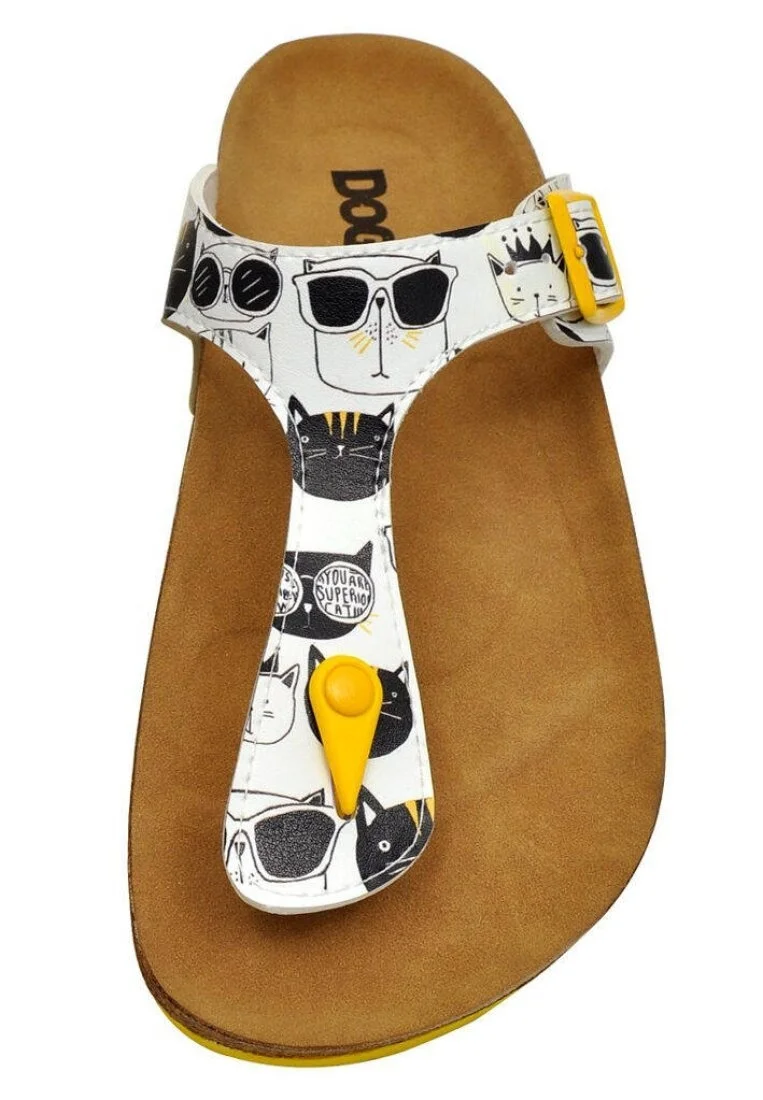 Women Vegan Leather White Slippers - Monochrome Cats Design