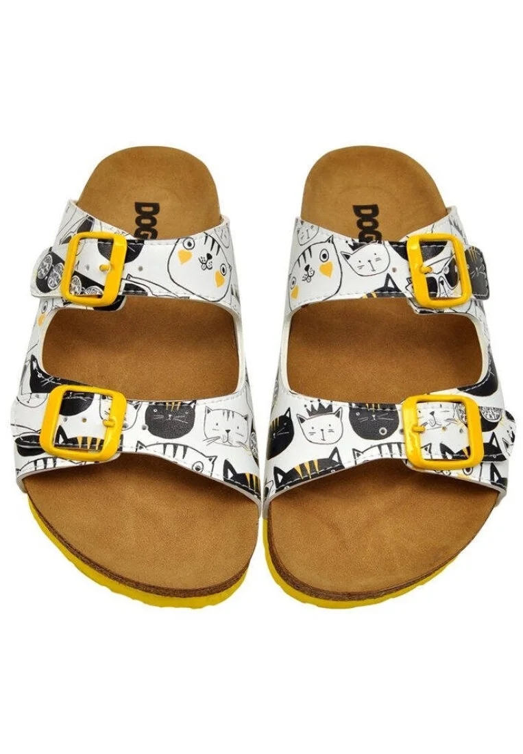 Women Vegan Leather White Slippers - Monochrome Cats Design