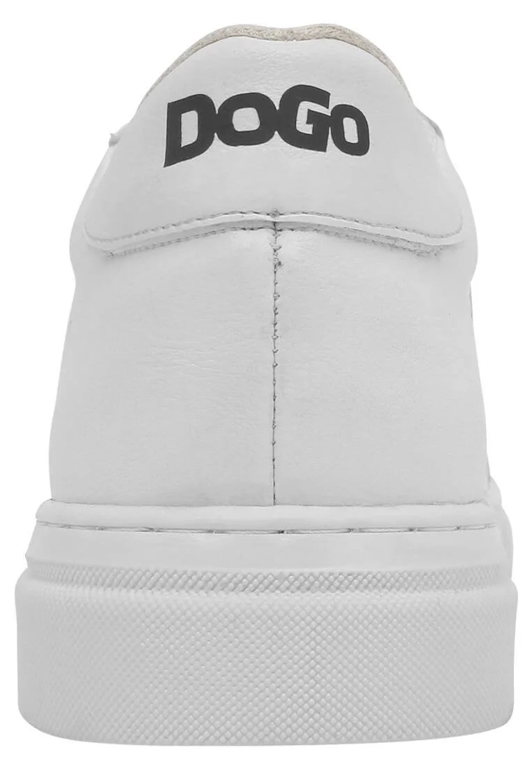 Women Vegan Leather White Sneakers - Best of Tweety and Sylvester Design